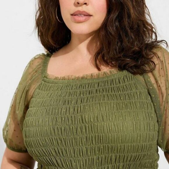 Torrid Women's Plus Size Dot Mesh Square Neck Smocked Crop Top - Picture 3 of 5